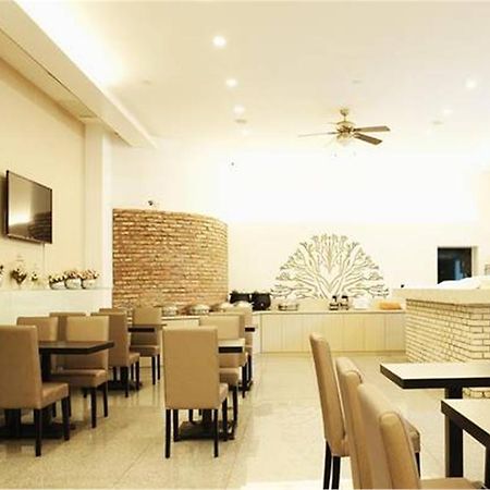 Ji Hotel Shanghai Lujiazui Екстериор снимка