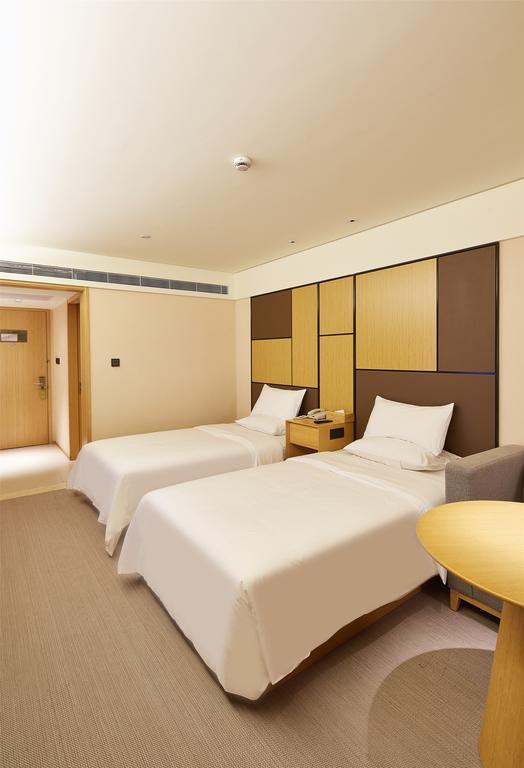Ji Hotel Shanghai Lujiazui Екстериор снимка