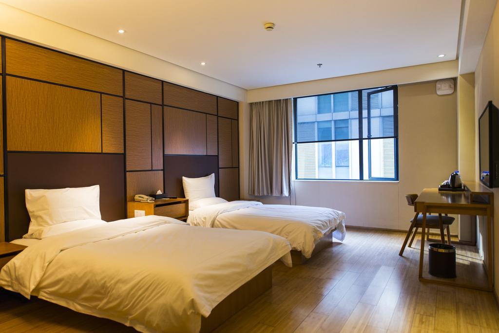 Ji Hotel Shanghai Lujiazui Екстериор снимка