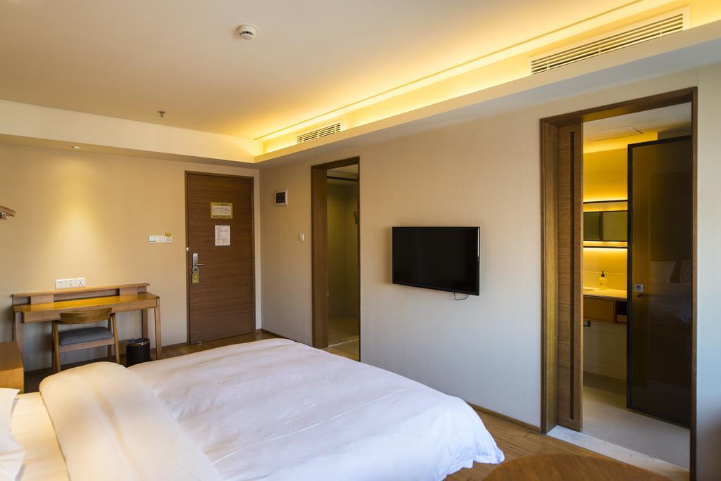 Ji Hotel Shanghai Lujiazui Екстериор снимка