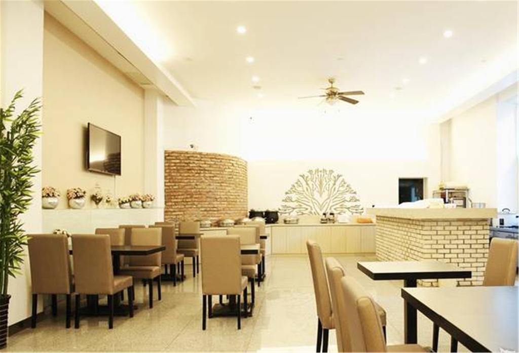 Ji Hotel Shanghai Lujiazui Екстериор снимка