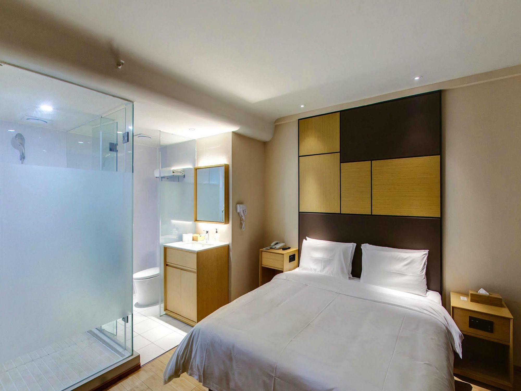 Ji Hotel Shanghai Lujiazui Екстериор снимка